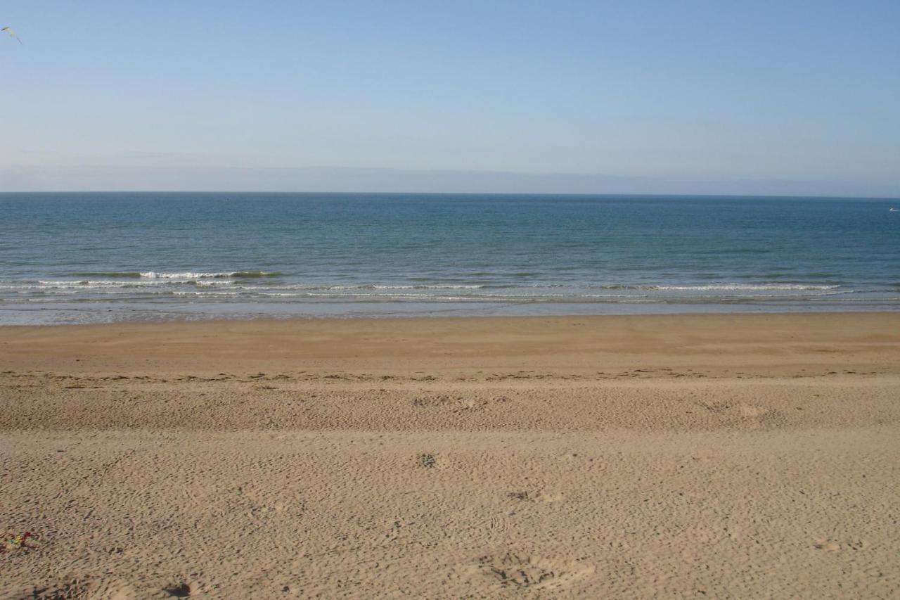 La Plage - Appartement Vue Mer Courseulles-sur-Mer Exterior foto